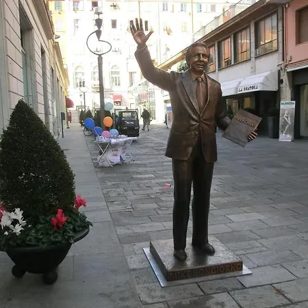 Lägenhet In Centro Citta, Nei Vicoli Del Borgo