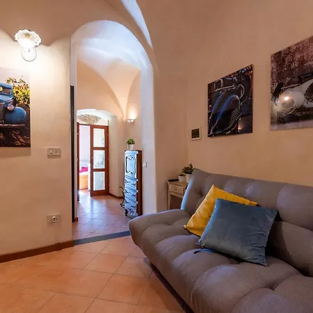 Apartamento Nuova! Al Centro Della Nei Vicoli Del Borgo